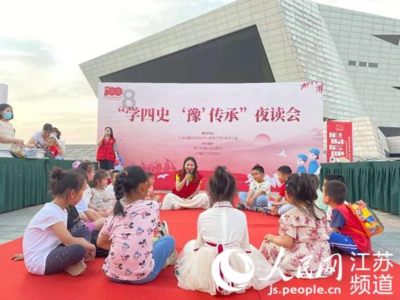 总台春晚分会场花落西安大唐不夜城，沉浸式互动吸引游客